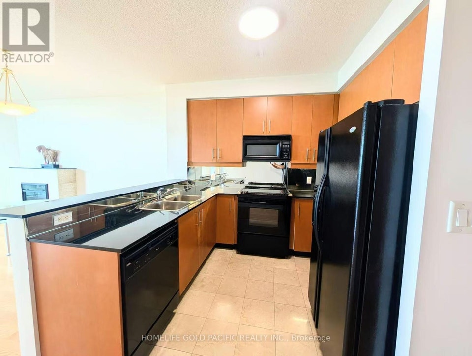 2102 - 300 BLOOR STREET E Toronto (Rosedale-Moore Park), Ontario 3