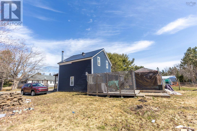 280 Two Islands Road Parrsboro, Nova Scotia in Houses for Sale in Truro - Image 2