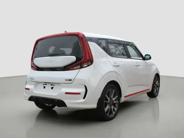 2022 KIA Soul GT-Line Limited IVT for sale in Cars & Trucks in Comox / Courtenay / Cumberland - Image 4