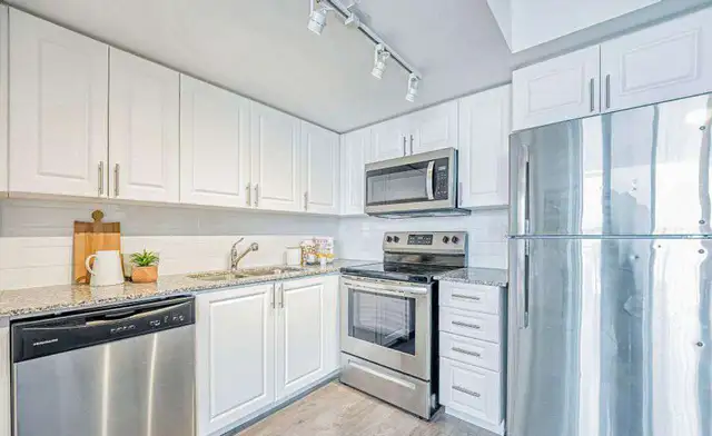Available now, 1-bedroom Condo in North York $ 2,000/- dans Locations longue durée dans Ville de Toronto - Image 19