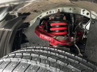 ADAPTIVE CRUISE CONTROL, BACK-UP CAMERA, HEATED FRONT SEATS Pondering the call of unbeaten paths or... (image 6)