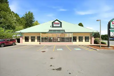Exceptional Franchise Restaurant Opportunity in Mission, BC. Looking for a profitable restaurant inv...
