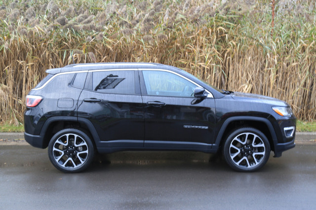 2018 Jeep Compass Limited (Acura West) in Cars & Trucks in London - Image 4