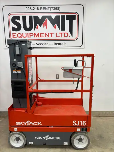 For sale is a 2018 Skyjack SJ16 vertical mast personnel lift, ideal for warehouses, facility mainten...