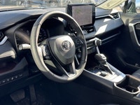 * Intelligent Electronic On Demand All Wheel Drive * Heated and ventilated power-adjustable front se... (image 4)