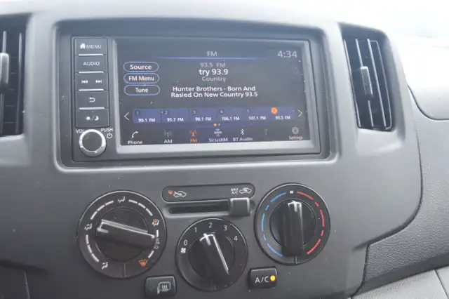 2021 NISSAN NV200 COMPACT CARGO S in Cars & Trucks in Markham / York Region - Image 17