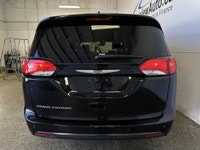 See Dealer Website for Details. 2026 Chrysler Grand Caravan SXT - LEATHER/DUAL/PWR DOORS/9KM!/CHRYSL... (image 4)
