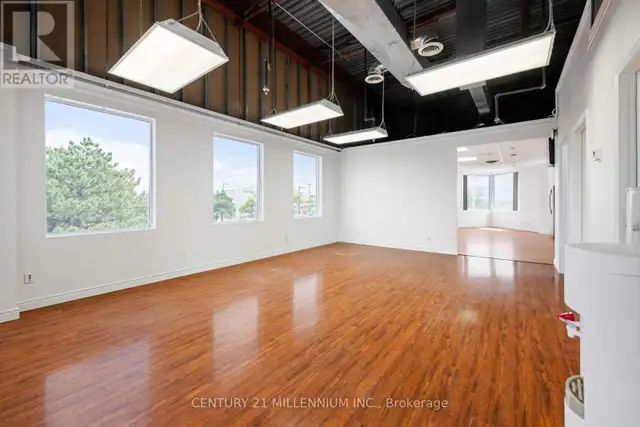18 - 2355 DERRY ROAD E Mississauga (Northeast), Ontario in Commercial & Office Space for Sale in Mississauga / Peel Region - Image 37
