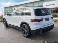 Navigate urban landscapes or embark on spontaneous getaways with the versatile 2022 Mercedes-Benz GL... (image 2)