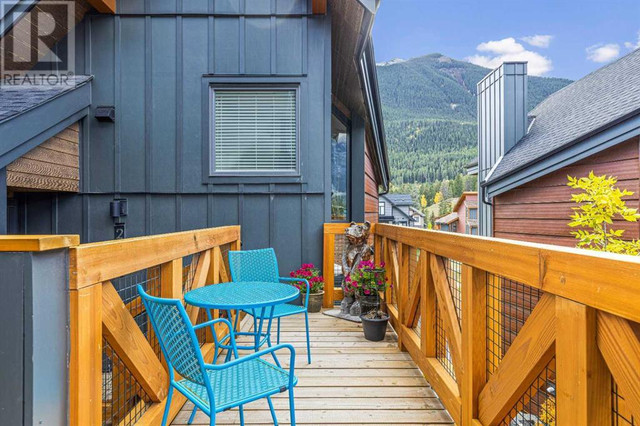 201E, 1200 Three Sisters Parkway SE Canmore, Alberta in Condos for Sale in Banff / Canmore - Image 4