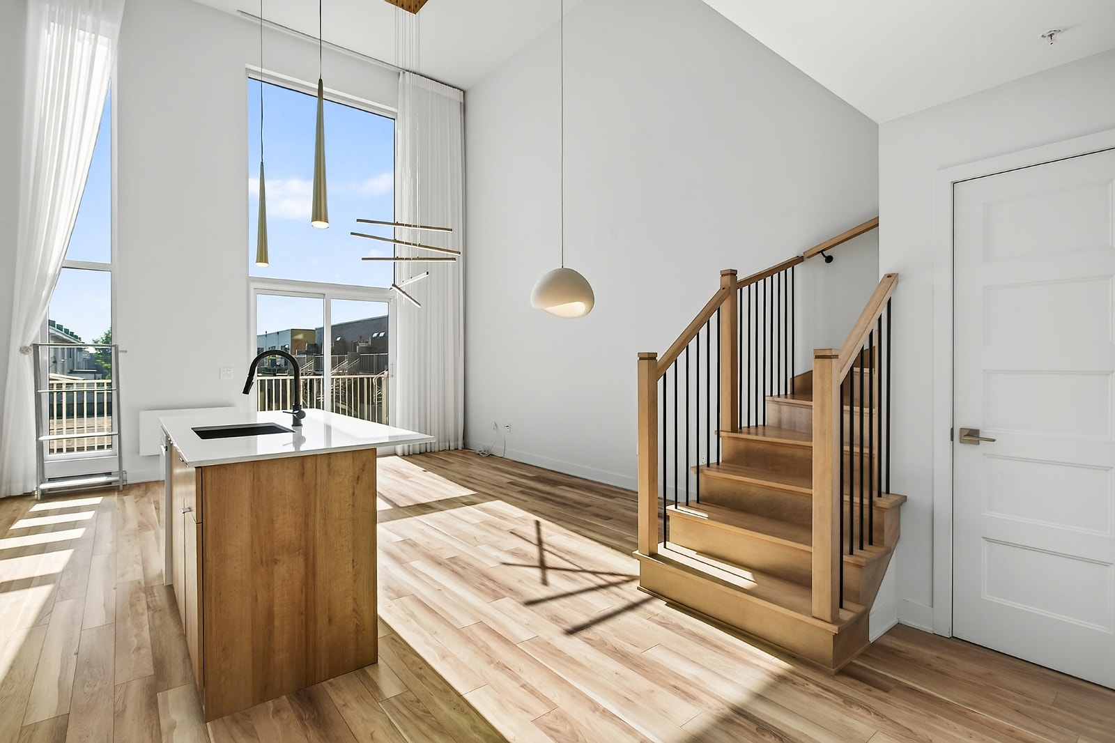 Sublime loft baigné de lumière au dernier étage avec garage — photo 1