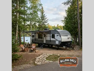 Heartland Trail Runner travel trailer 27RKS highlights: Rear Kitchen Front Private Bedroom Two Recli...