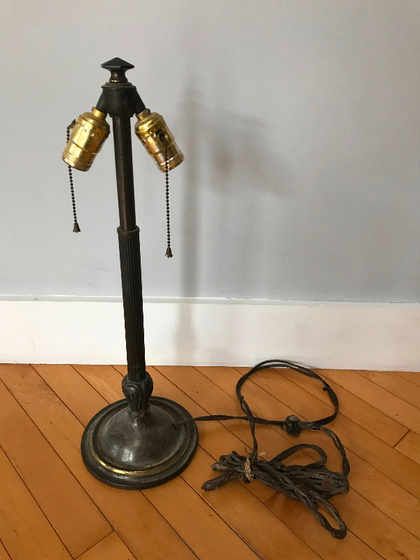 Antique Table Lamp Base Double Socket Fluted in Indoor Lighting & Fans in Hamilton - Image 2