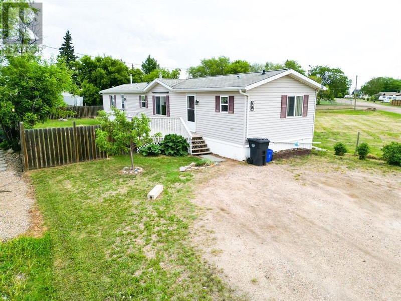 18 Railway Avenue E Marshall, Saskatchewan Houses for Sale