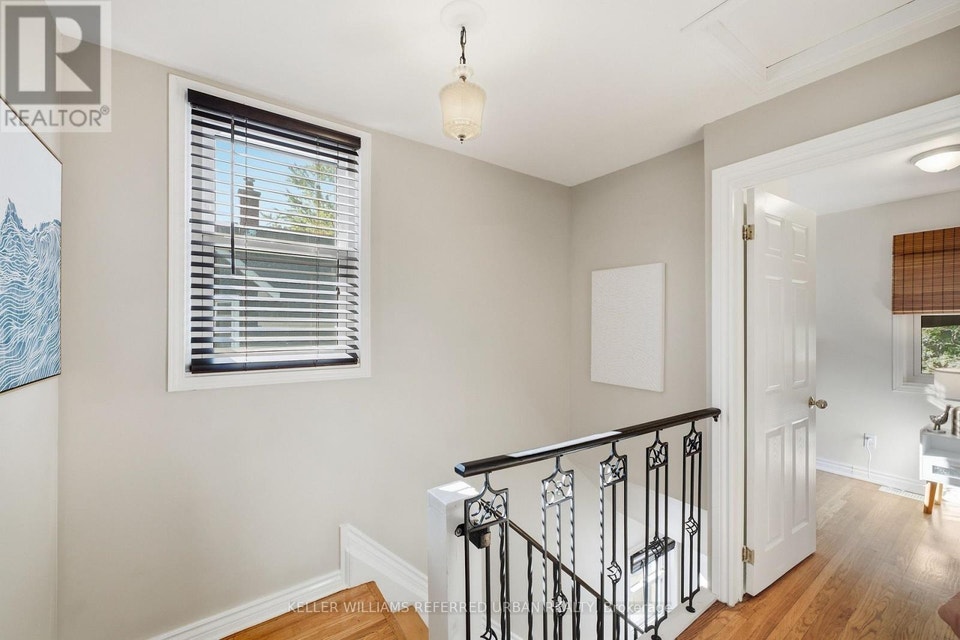 569 Masson Street Oshawa (O'Neill), Ontario, photo 16 of 40