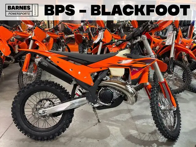 2026 KTM XC 250 W in Dirt Bikes & Motocross in Calgary - Image 2