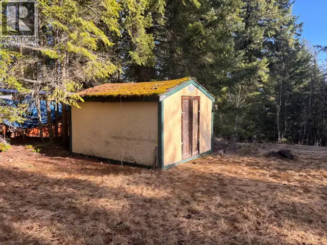2274 Noakes Road Lot# 29 Magna Bay, British Columbia in Land for Sale in Kamloops - Image 3