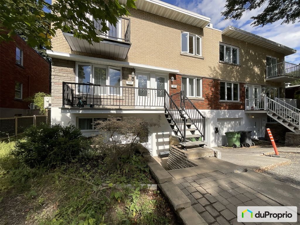 $1,057,000 - Triplex in Mercier / Hochelaga / Maisonneuve — photo 1
