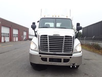 2019 Freightliner Cascadia 125 Ryder Stock ID: 803500 Transmission Type/Speed: AUTO 13 Engine: DIESE... (image 1)