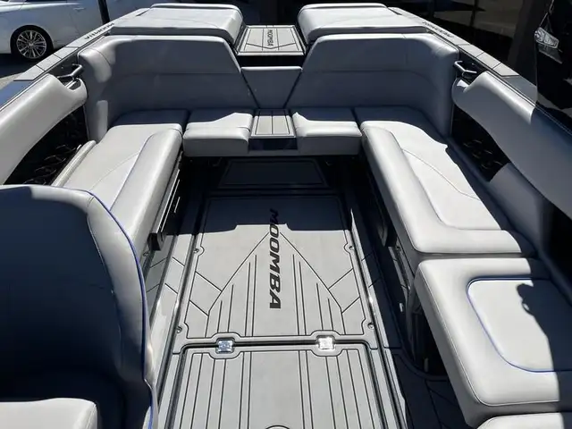 2024 Moomba Mojo in Powerboats & Motorboats in Edmonton - Image 15