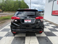 A practical compact SUV with a refined interior, all-wheel-drive capability, and convenient tech fea... (image 4)