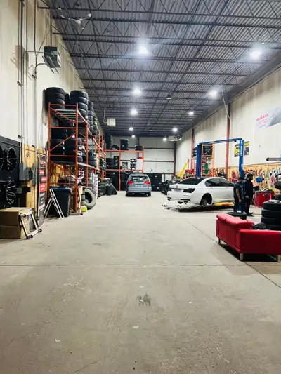 Commercial Garage Space for Rent – Automotive Business or Mechanic! Location: UNIT 19-2070 Steeles A...