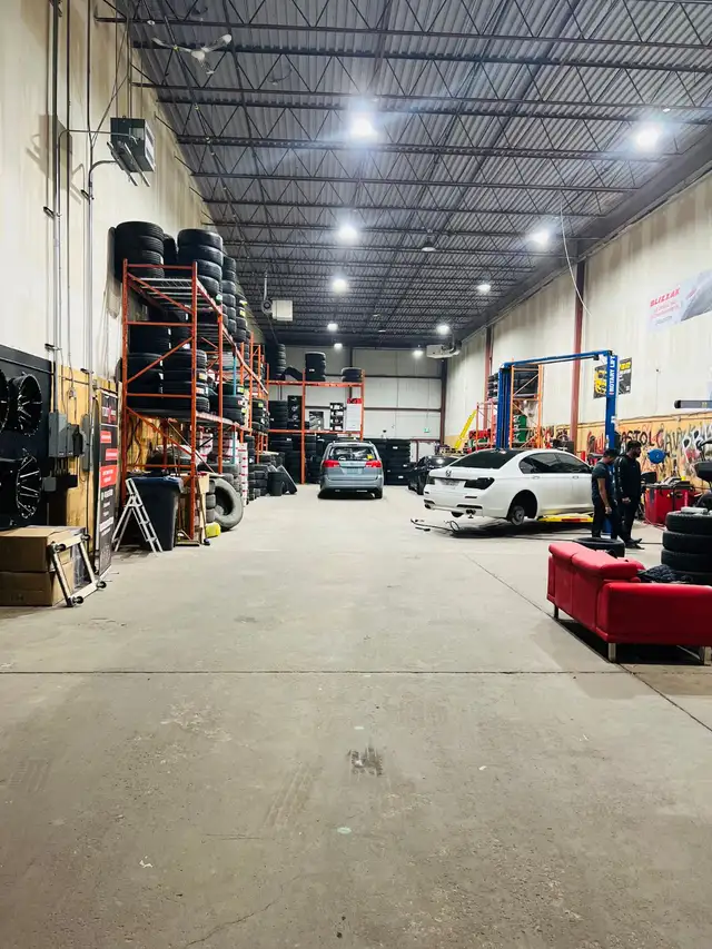 Commercial Unit For Rent-Brampton