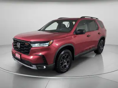 All-New V6. Trail-Ready Hardware. Under the hood is an all-new 3.5L DOHC V6 pushing 285 horsepower a...