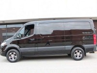 2020 MERCEDES SPRINTER - LOW ROOF!!! 3.0L V6 DIESEL ENGINE!!! 3 SEATER !!! ONLY 136,000 KM YES ONLY... (image 3)