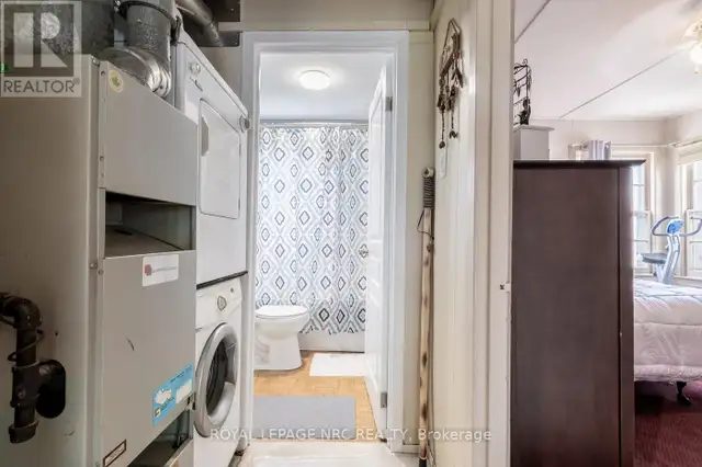 17 DUNKIRK COURT Welland (Lincoln/Crowland), Ontario in Houses for Sale in St. Catharines - Image 14