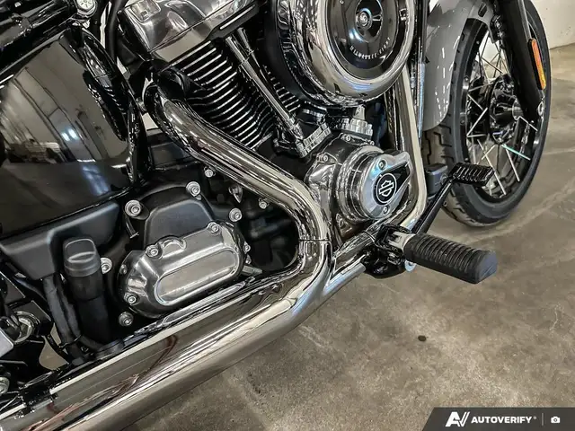 2026 Harley-Davidson STREET BOB in Street, Cruisers & Choppers in Calgary - Image 9