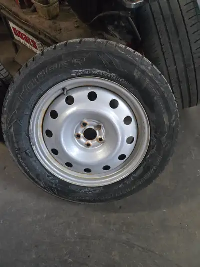 Cooper 225/60 R17 Mud and Snow New Tires Used for 4 months 4 Rims Included All Sensors Fits 2021 or...