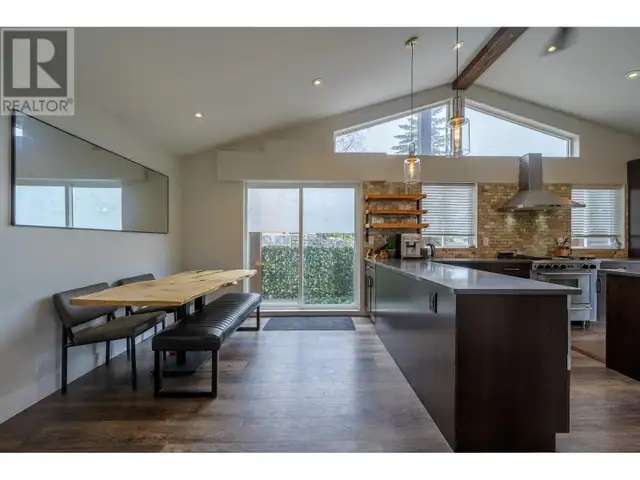 2401 FAIRWAYS Drive Sun Peaks, British Columbia in Houses for Sale in Kamloops - Image 17