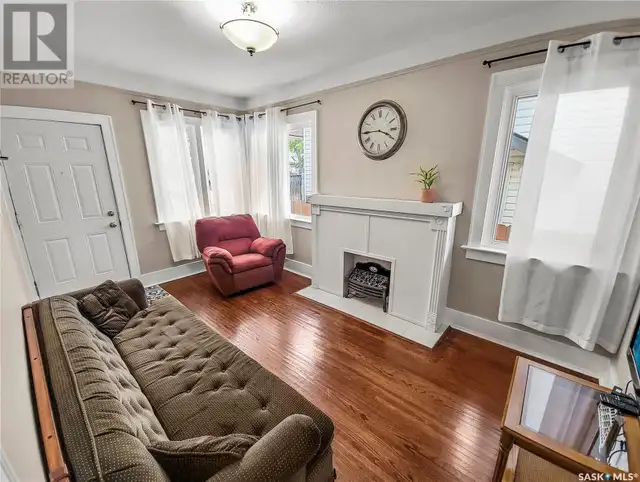 1013 C AVENUE N Saskatoon, Saskatchewan62863795638147122