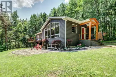 Luxury Nature Retreat | Beaver Valley Skiing | Forest Privacy | Income Potential .Wake up to nothing...