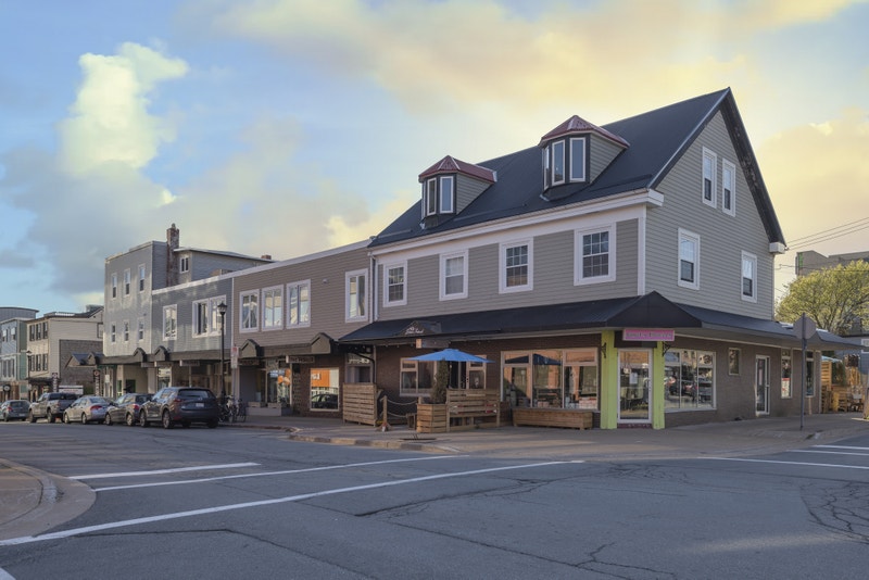 SMALL OFFICE SPACE AVAILABLE IN DOWNTOWN DARTMOUTH COMMERCIAL