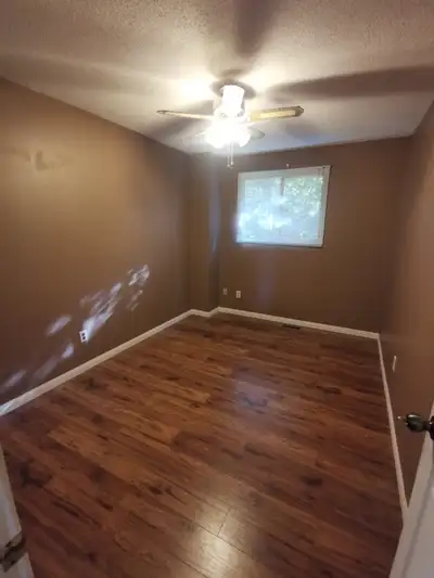 We’re looking for a respectful, clean, and easy-going male to roommate with. The upstairs room is pe...