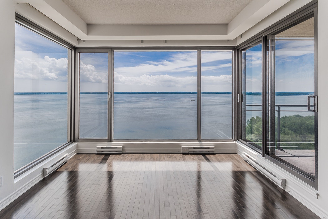 Stunning Condo for rent Nuns Island for Diplomat and Executives — photo 1