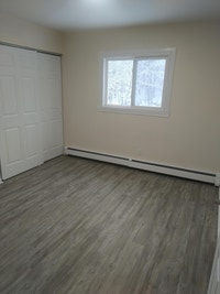 Located minutes from Burnside Industrial Park, both bridges and shopping and restaurants at MicMac M... (image 4)