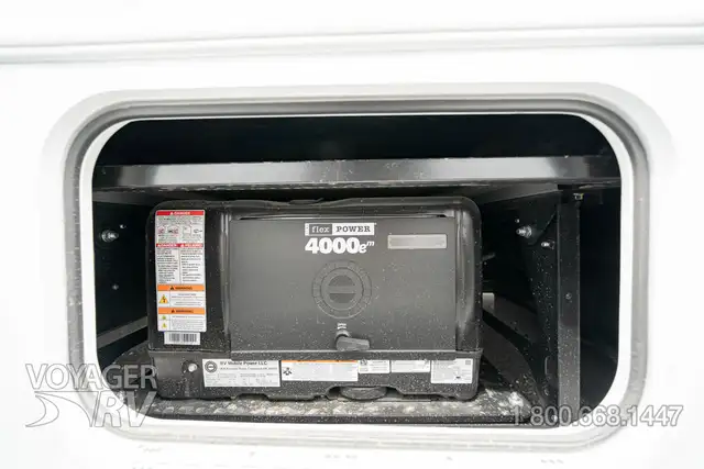 2027 Winnebago Sunflyer 22RS in Travel Trailers & Campers in Kelowna - Image 58