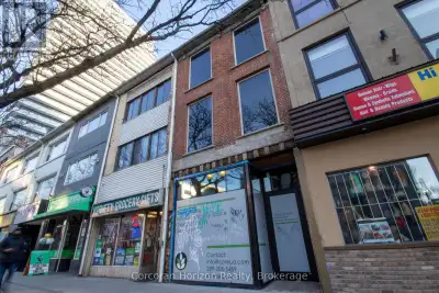 Raw building shell awaiting a new vision! Located right in the heart of Hamilton, on the north side...