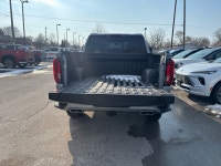 2025 SIERRA 1500 AT4 Crew Cab 3.0L Duramax Diesel, Sunroof, Tech package, Tow Mirrors! AT4 Preferred... (image 9)