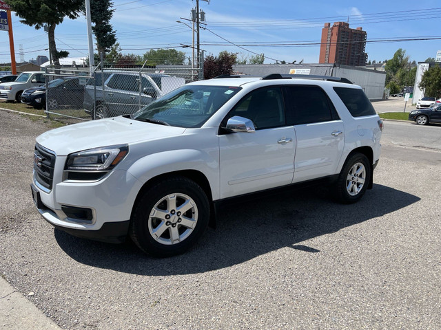 2016 GMC Acadia AWD 4dr SLE w/SLE-2 in Cars & Trucks in Calgary - Image 4