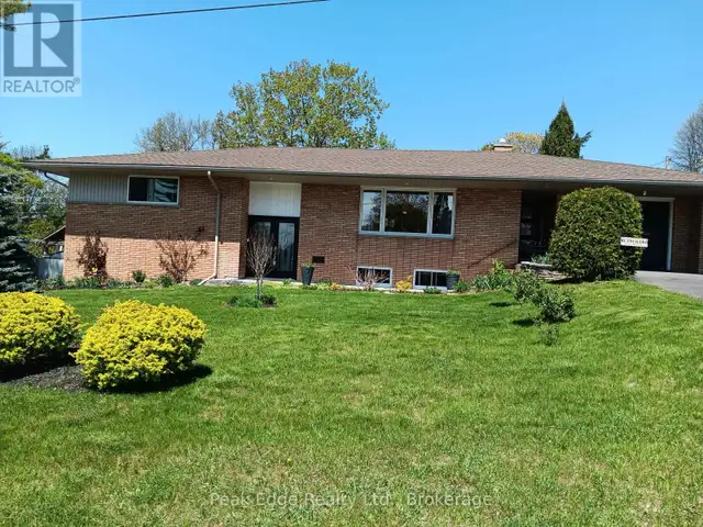 30 7 TH STREET Hanover, Ontario in Houses for Sale in Owen Sound - Image 8