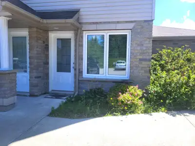 (Rented) Two Bedroom for Rent in Sudbury near College Boreal