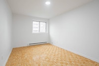 2 MOIS GRATUIT sur un bail de 2 ans! All included / tout inclus ! 3.5 disponibles dès maintenant dan... (image 5)