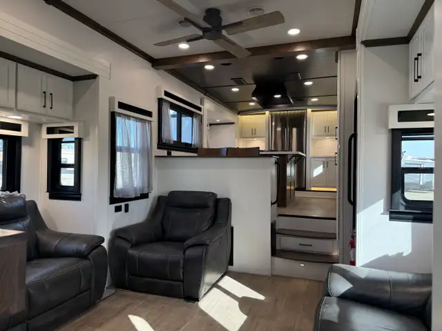 2024 Forest River RIVERSTONE 421 FK in Travel Trailers & Campers in St. Albert - Image 63