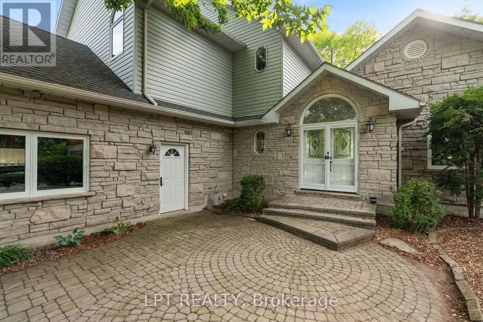 73411 SANDY BEACH ROAD Bluewater (Hay), Ontario 3