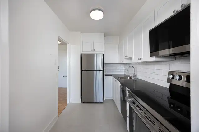 1 Bedroom Apartment for Rent - 30 Esterbrooke Avenue in Long Term Rentals in City of Toronto - Image 6