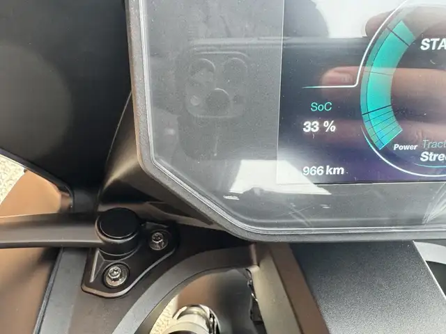 2021 Zero Motorcycles SR/S SRS ZF 14.4 **LIKE NEW** in Street, Cruisers & Choppers in Markham / York Region - Image 22